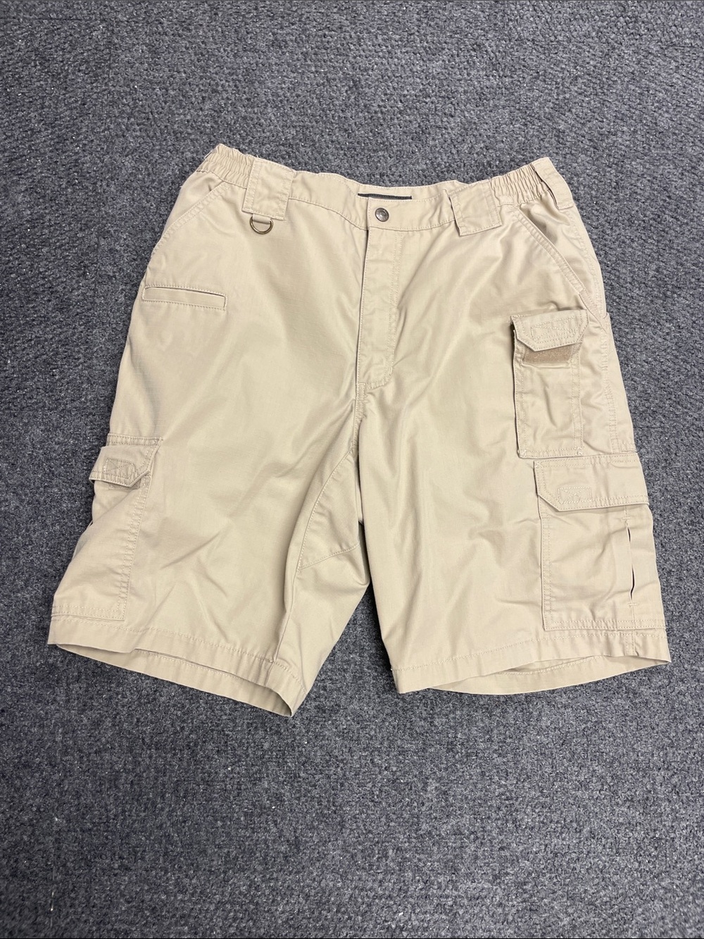 5.11 Tactical Mens cargo utility shorts size 34 tan khaki natural